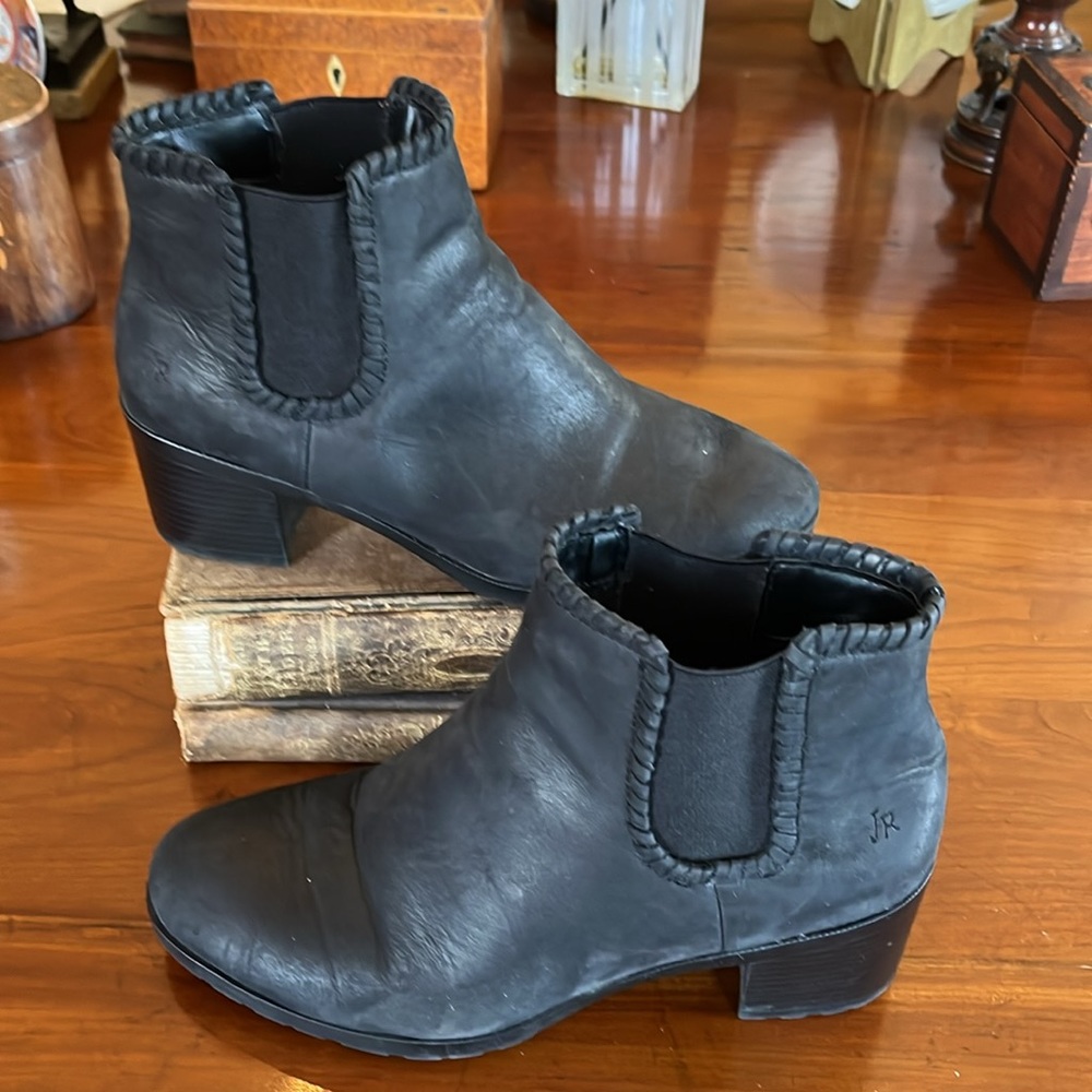 JACK ROGERS Poppy Suede Booties - Picture 2 of 9